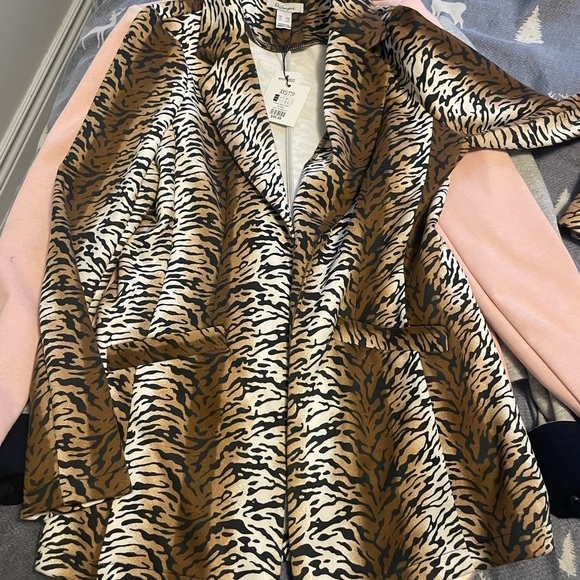 Cost and blazers - Picture 5 of 11